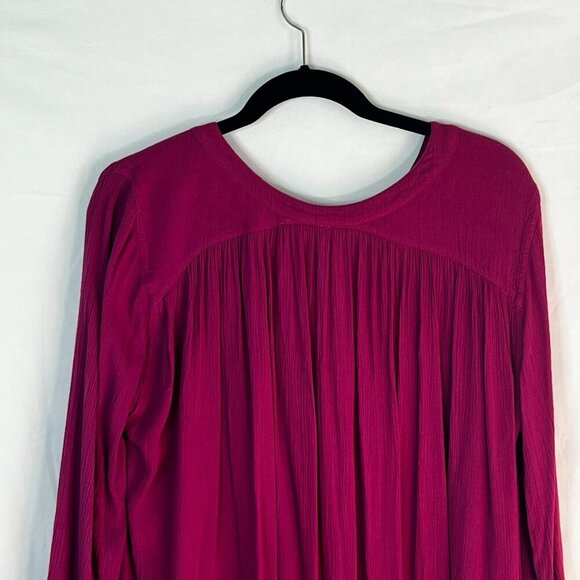 Free People  High-Low Button-Down Boyfriend Fit Tunic Top Tab Sleeve Magenta M - Picture 10 of 10